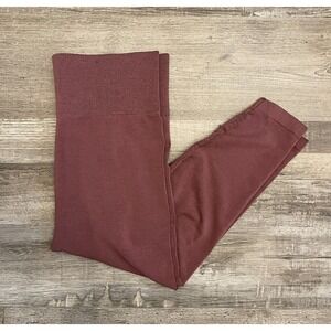 FEATHERS Womens Maternity Purple Yoga Leggings Capri Pants Size O/S